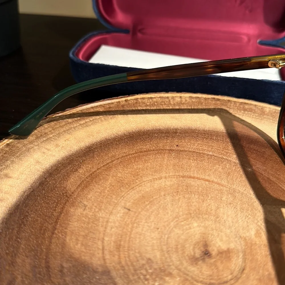 Gucci sunglasses for men - Picture 6 of 7